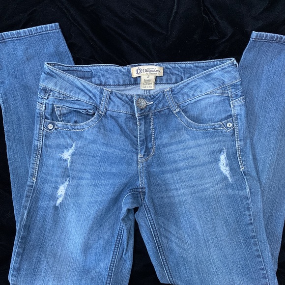 Democracy Declaration Jean Dependence Equality Skinny Boyfriend Distressed Jeans - Picture 4 of 5